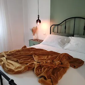 Casa Tulù Couette-café Bologne